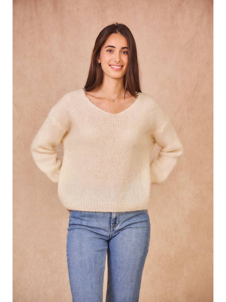 Calie Paris - Wholesale Knit Sweater - Women's - V-Neck Kid Mohair Sweater