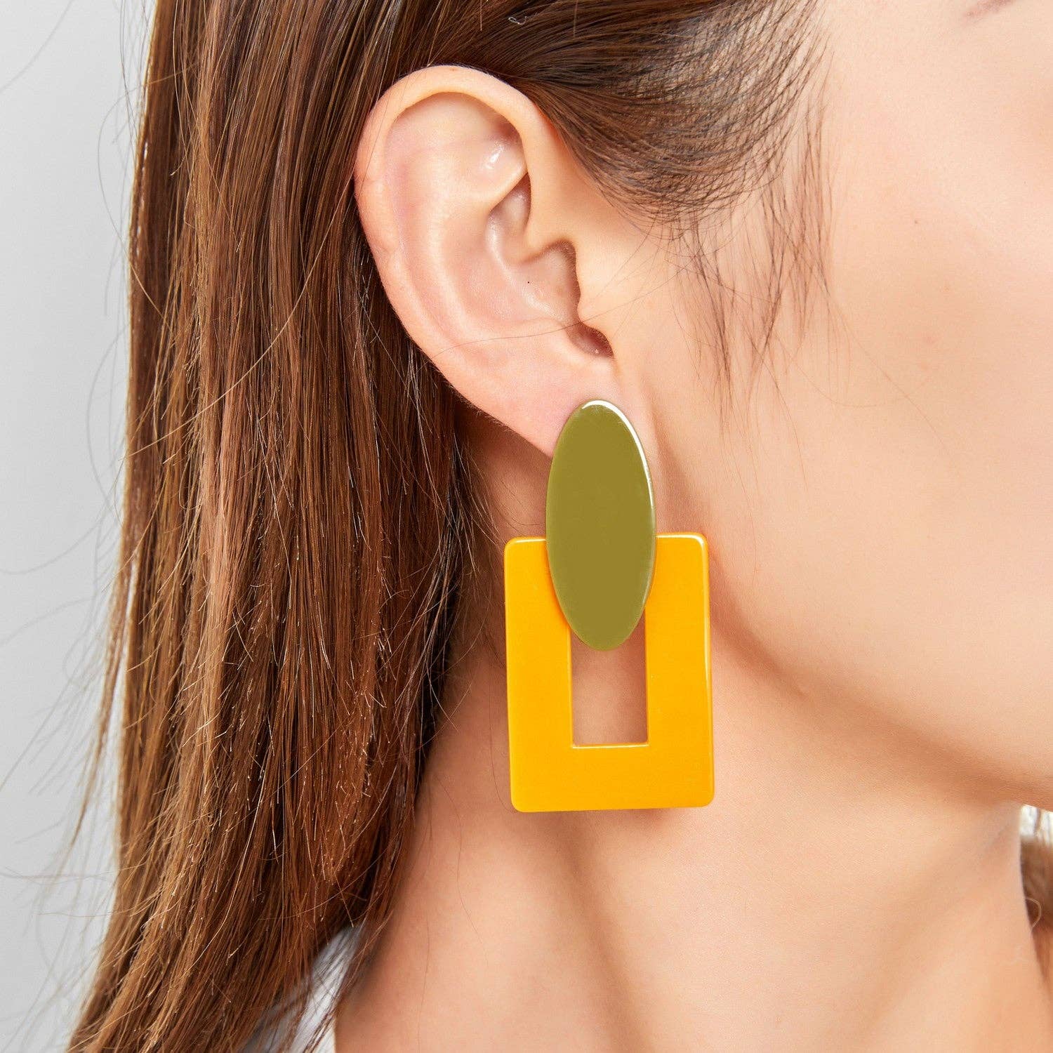 BELLE MISS - Wholesale Clip-On Earrings - Flaur clip-on earring1