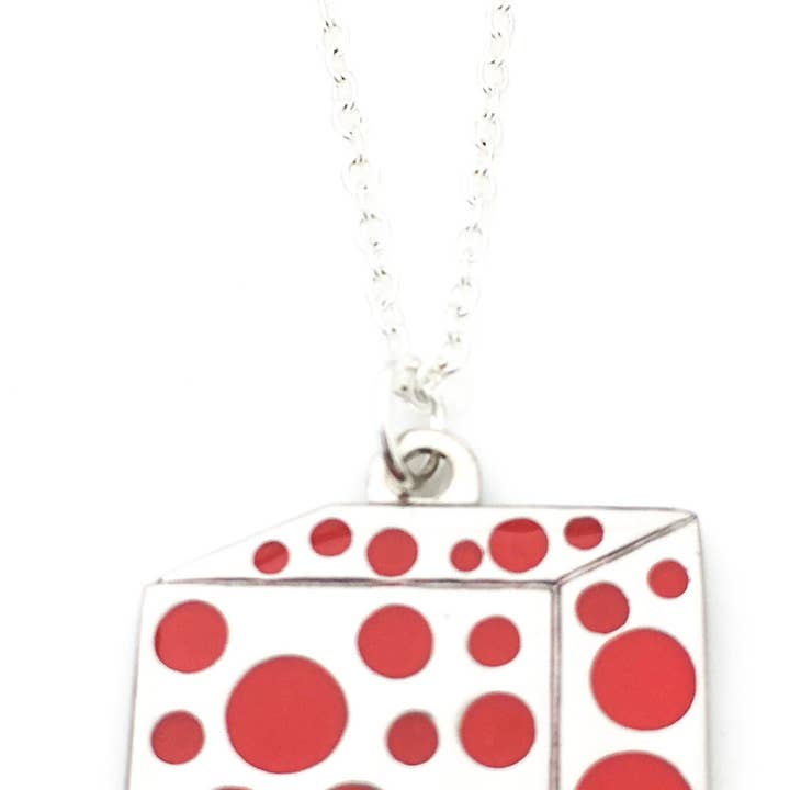 Collana con cubo frontale a pois. per la vendita all'ingrosso da parte di Kinzoku