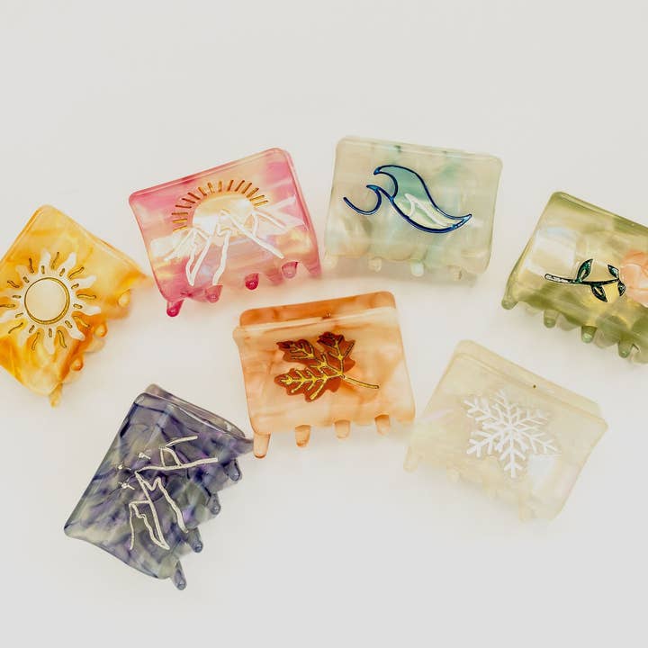 Mini Court Claws for wholesale by Hey Ricochet