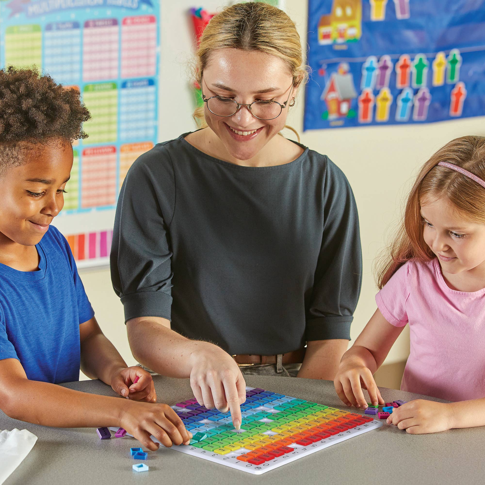Learning Resources - Wholesale Toy Set - Kids - Rainbow Multiplication Board4