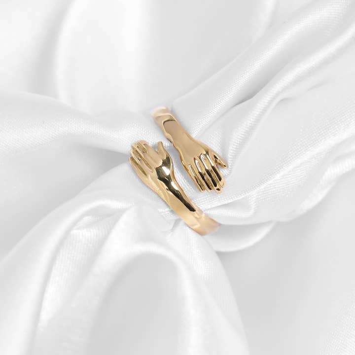 WJW - Wholesale Band/Stacked Ring - 18K Gold Hug Ring