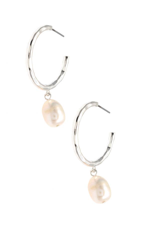 Andrea Bijoux – wholesale Hängande örhängen – HAMRADE SÖTVATTENSPÄRLA ÖRHÄNGE1