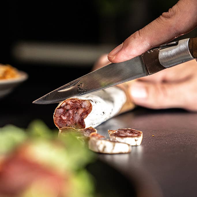 Laguiole Du monde Pocketknife Olive Wood in Luxury Giftbox for wholesale by Laguiole du Monde