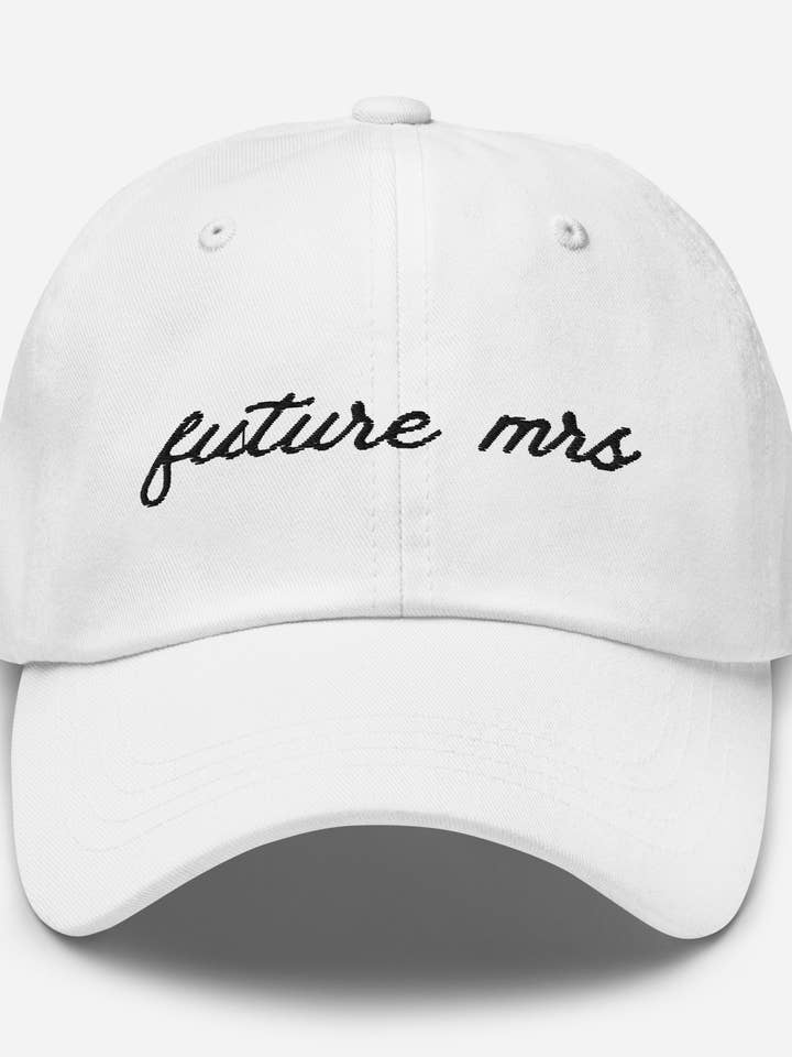Futur Mme Casquette Brodée pour la vente par kash co studio