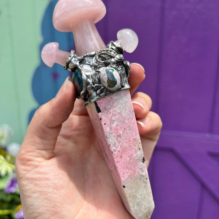 Aurafy - Wholesale Spiritual Stone/Crystal - Octopus mushroom totem, spiritual tool