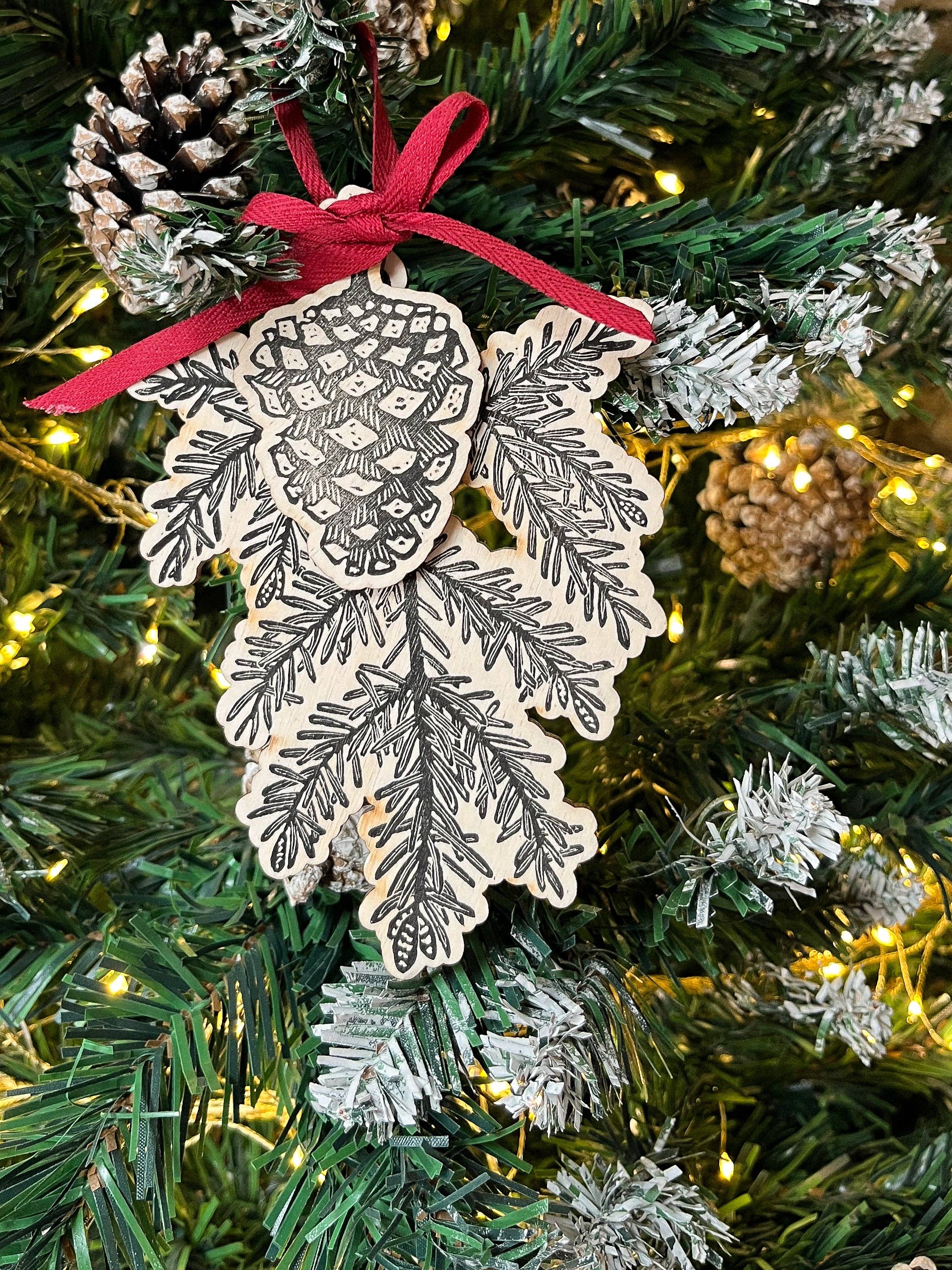 Beth Lewis Art - Wholesale Ornament - Wooden Tree Decorations6