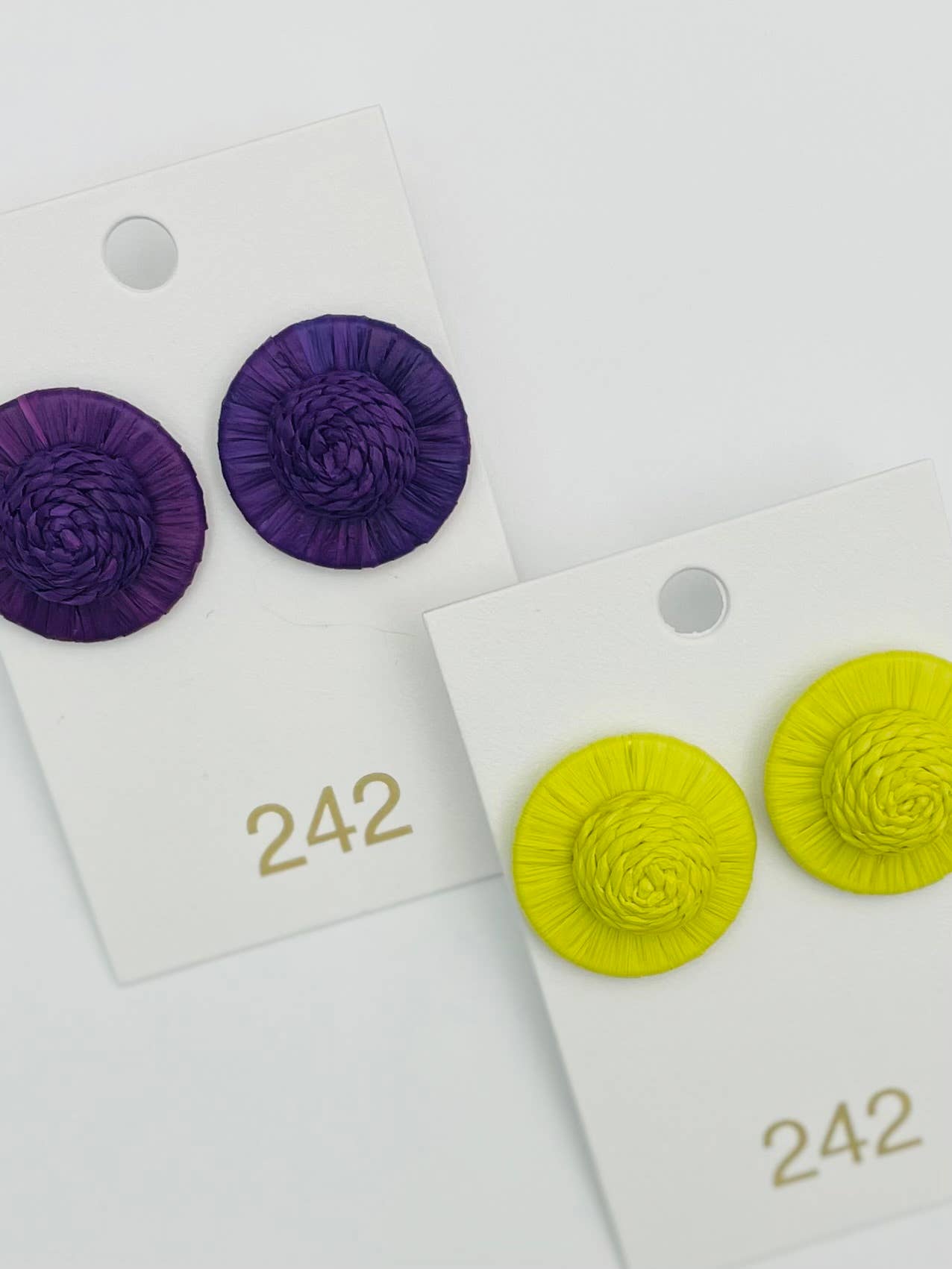 TWO FORTY TWO - Vente Clous d'oreille - Le Zadie Stud (violet) ER3492