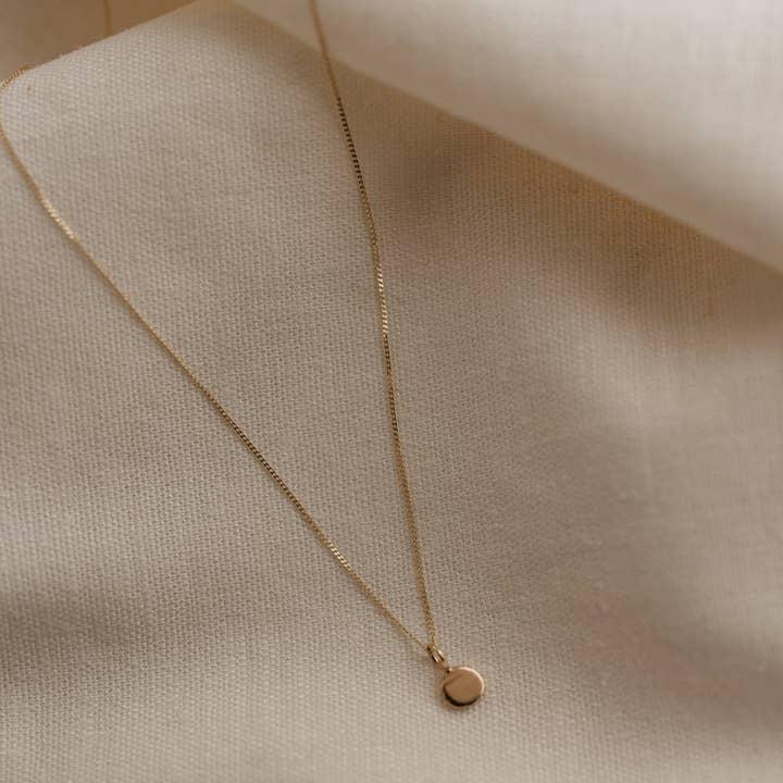 Studio Adorn - Wholesale Pendant/charm necklace - 9ct Recycled Gold Zero Waste Pebble Necklace0