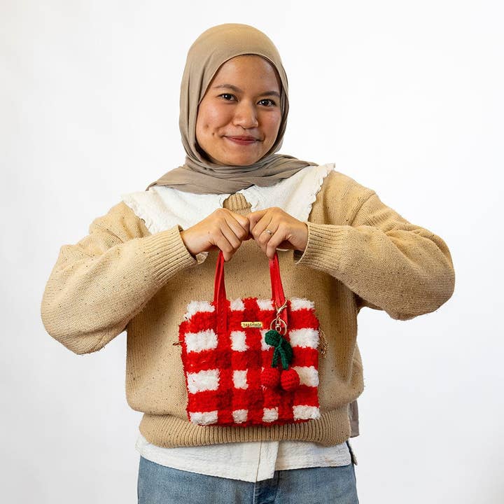 Craft Club - Wholesale Tote bag – Women's - CAUGHT RED HANDED - Woven Bag Bundle9