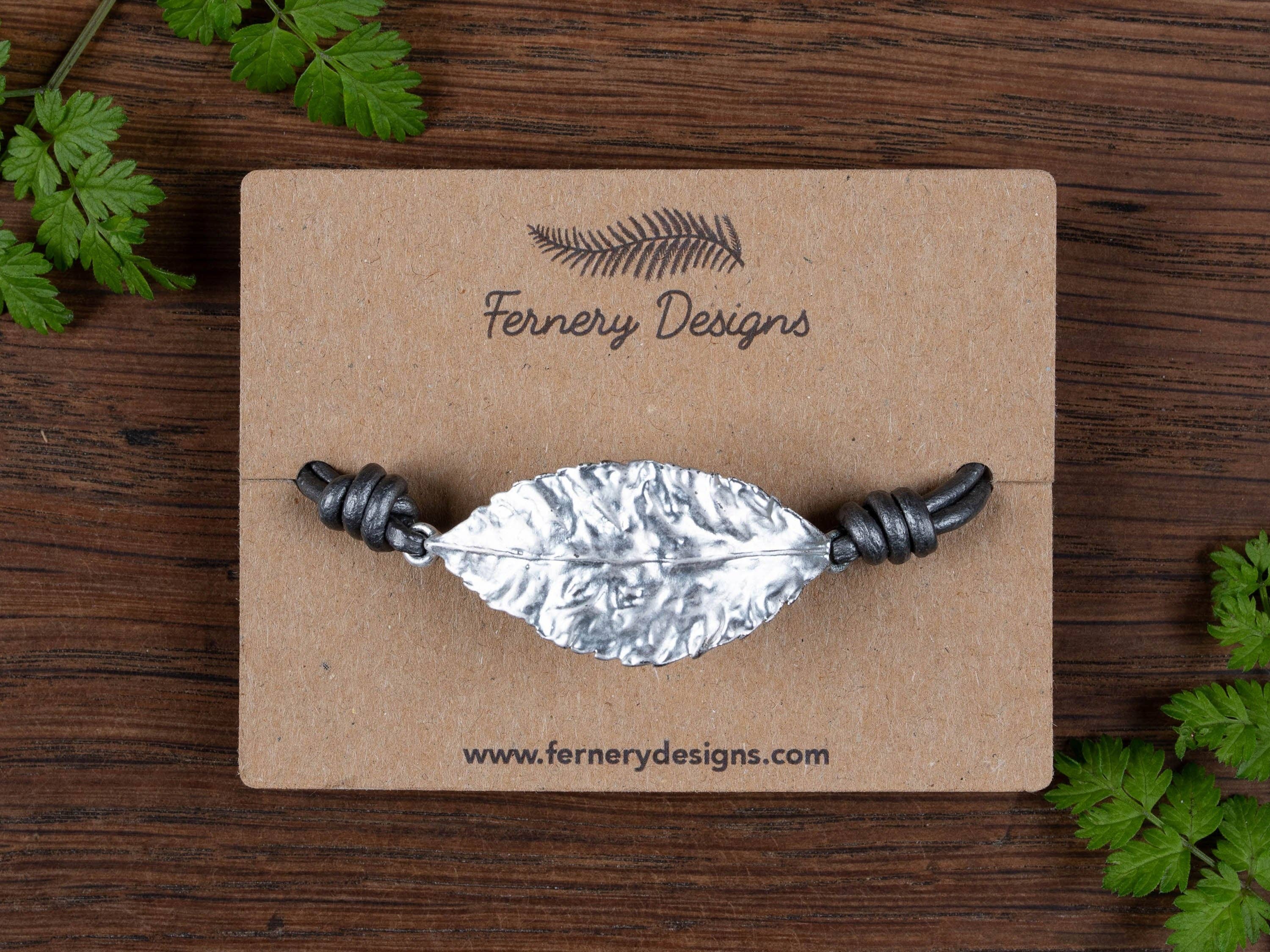 Fernery Designs – wholesale Retailer display – Jewellery – Eco Kraft Custom Printed Bracelet Display Cards2