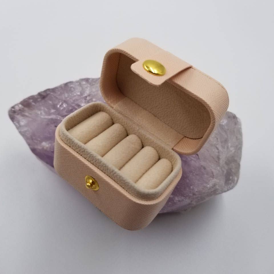 magnolia jewelry - Wholesale Jewelry Box/Organizer - Mini Leather Ring Earrings Jewelry Storage Gift Box3