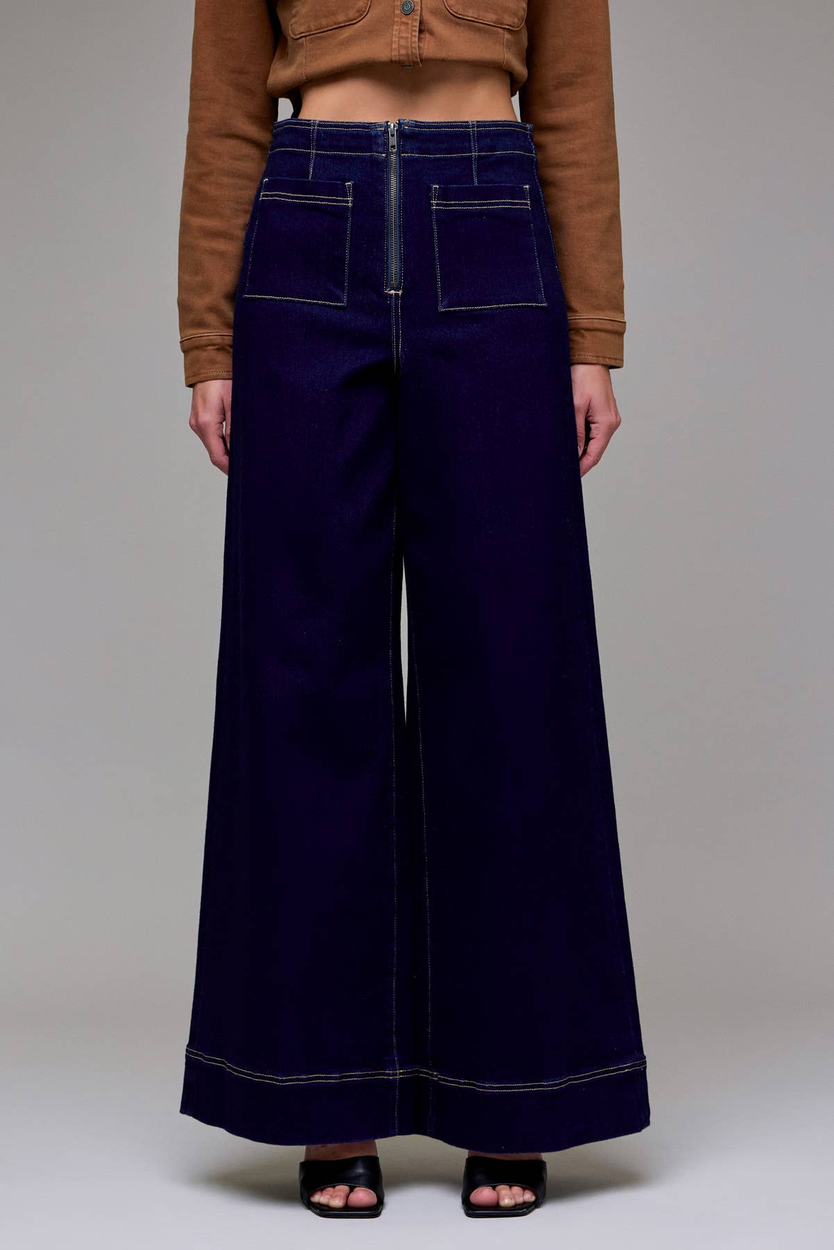 Hidden Jeans - Wholesale Jeans - Women's - Rinse Wash Fashion Patch Pocket Super Wide Leg2