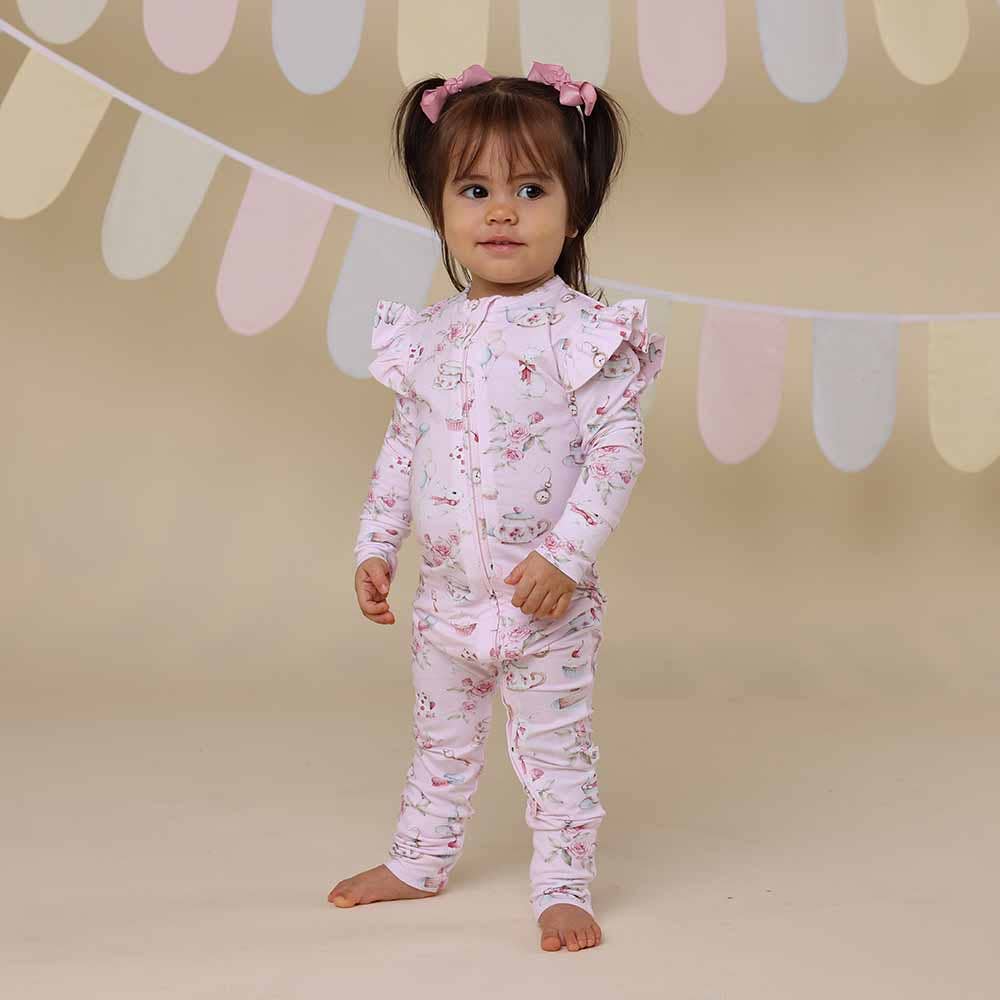 Snuggle Hunny - Vente Barboteuse – bébé - Combinaison convertible avec volants "Alice’s Tea Party" en coton bio2