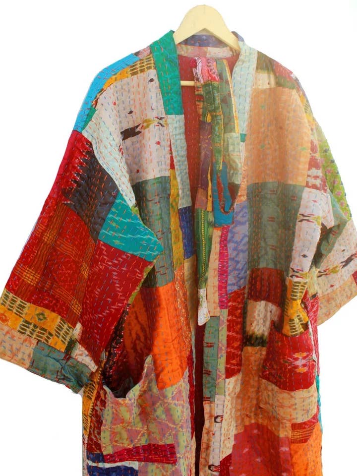 GYPSY STUDIO - Wholesale Kimono – Women's - Kimono Vintage Silk Sari Kantha kimono Robe Gift for lover2