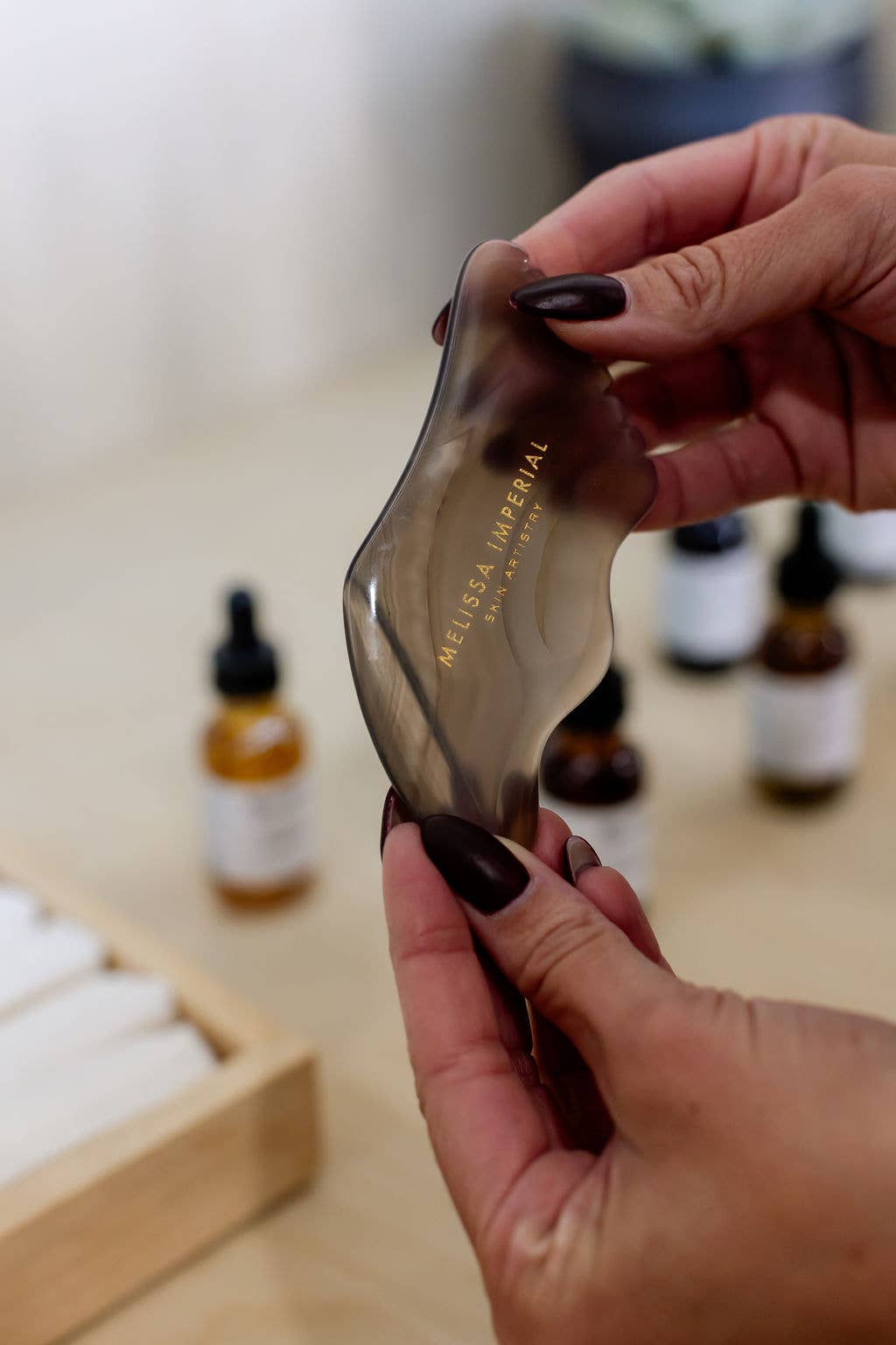 Melissa Imperial Skin Artistry – wholesale Gua Sha tool – Natural Agate Gua Sha – Sculpting Facial Massage Tool4