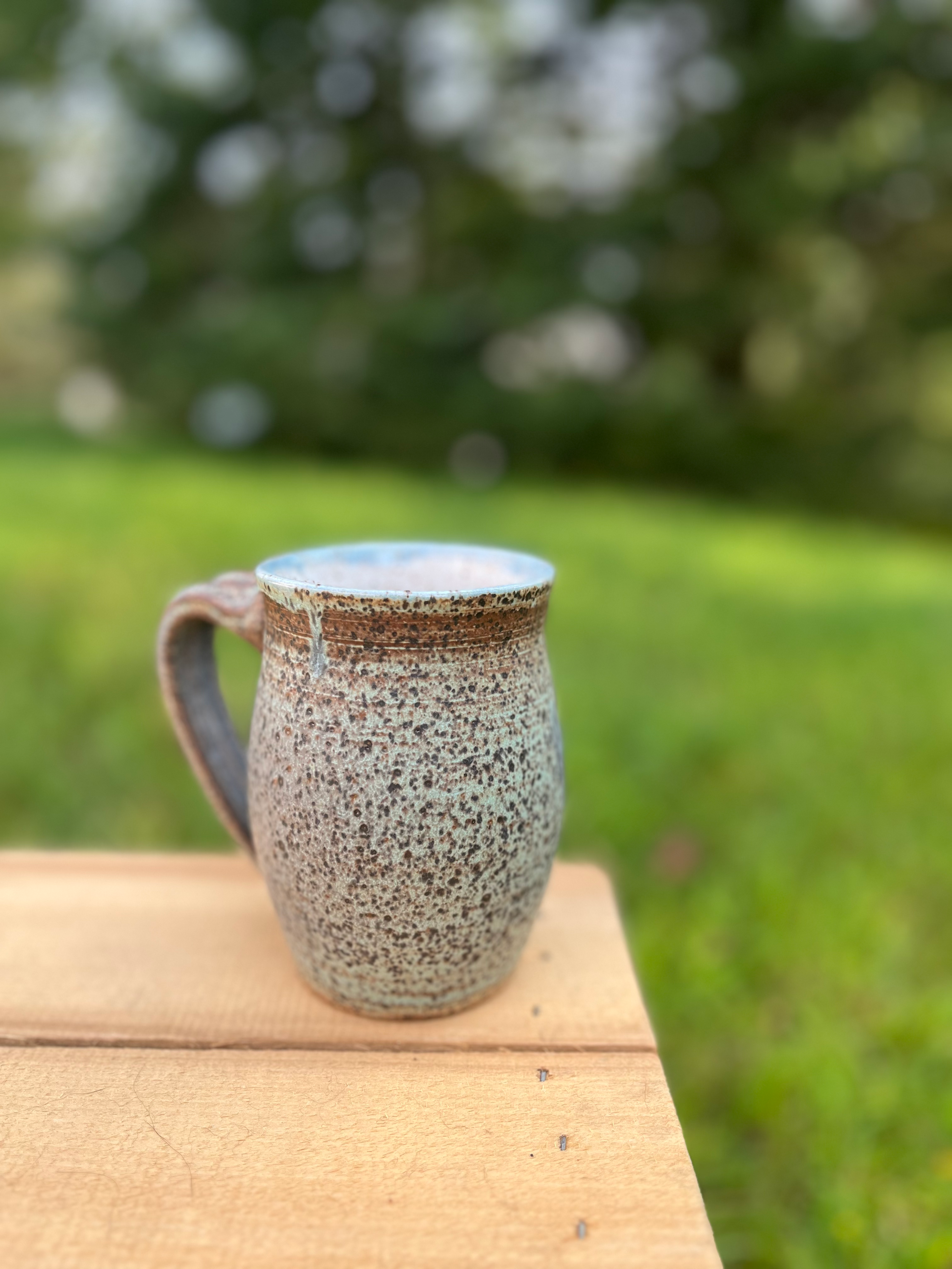 Uphill Pottery - Wholesale Coffee/Tea Cup - Curvy Mug2