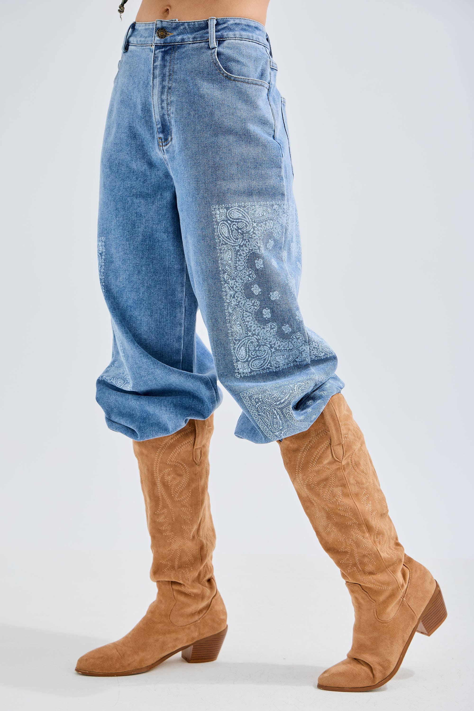 J.Her - Wholesale Jeans - Women's - Bandana Printed Boho Magic Stretchy Jeans DC5372