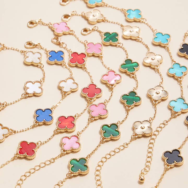 Frem - Wholesale Charm/Dangle Bracelet - Flower Charms Basic Bracelet