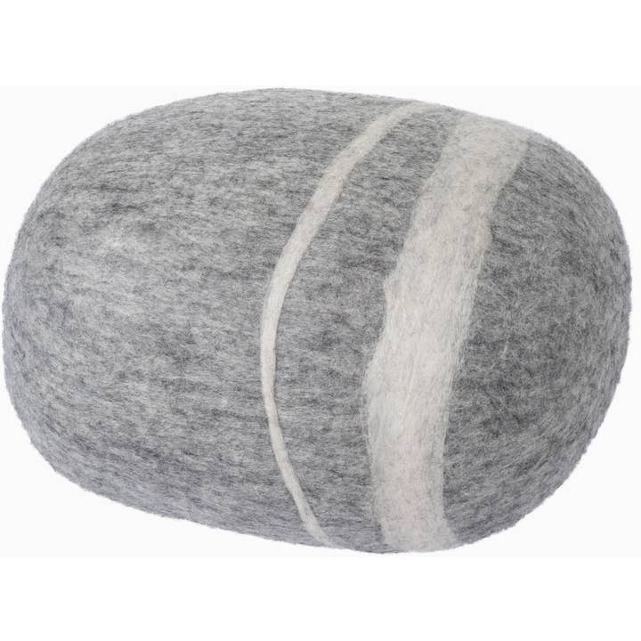 myfelt - Wholesale Pouf - Carl – Felt Pebble Light Gray 100% Wool2
