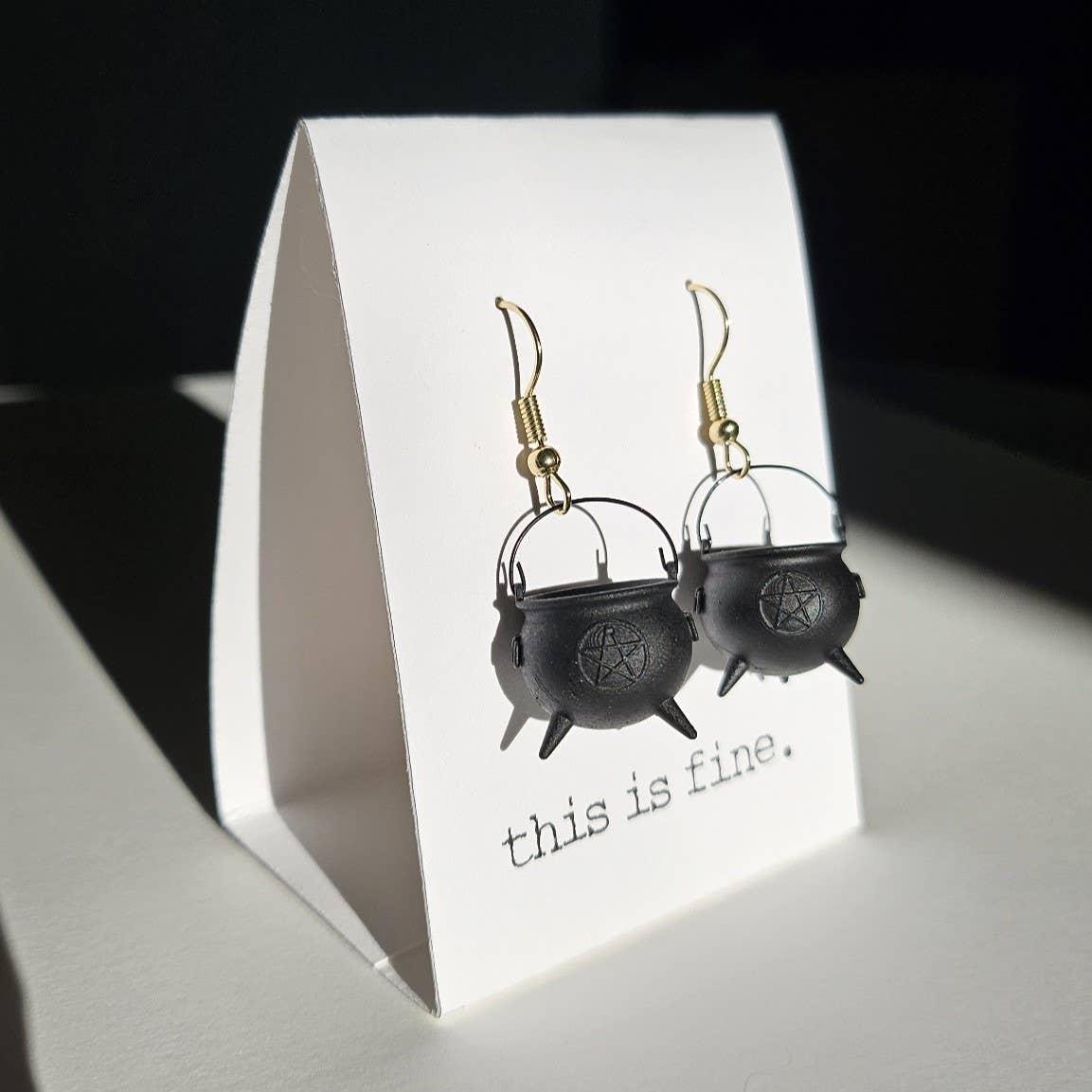 this is fine - Vendita all'ingrosso Orecchini pendenti - Strega, per favore1