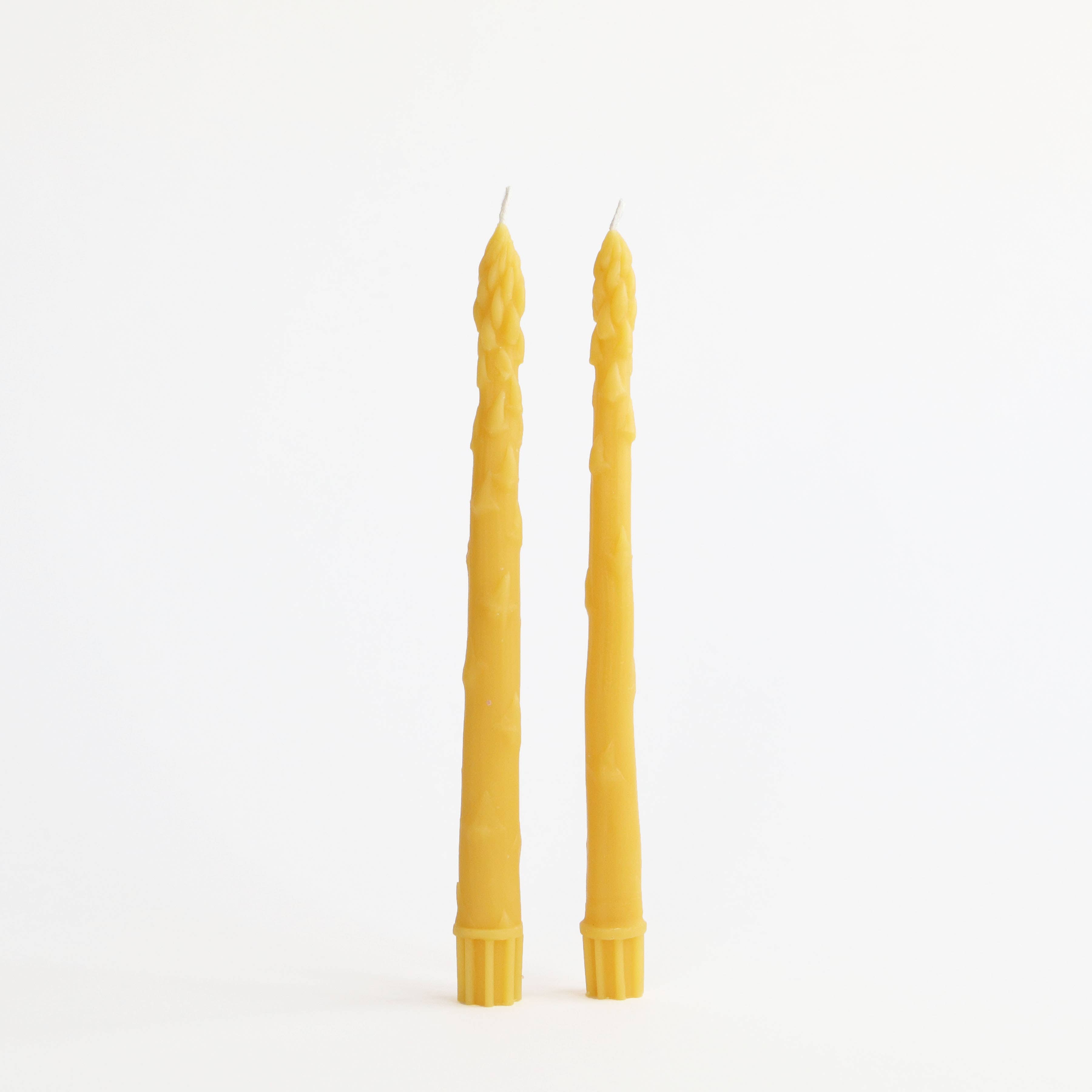 Artifaqt - Venta al por mayor Velas cónicas/candeleros - Velas Cónicas de Cera de Abeja con Diseño de Espárragos (Par)2