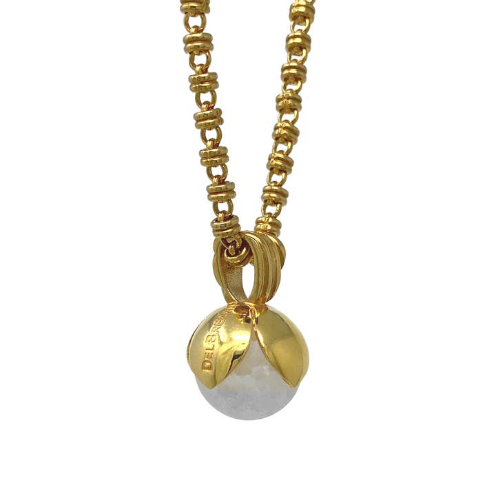 DelBrenna - Wholesale Pendant/Charm Necklace - Pendente Magnolia in Oro con Agata Bianca1