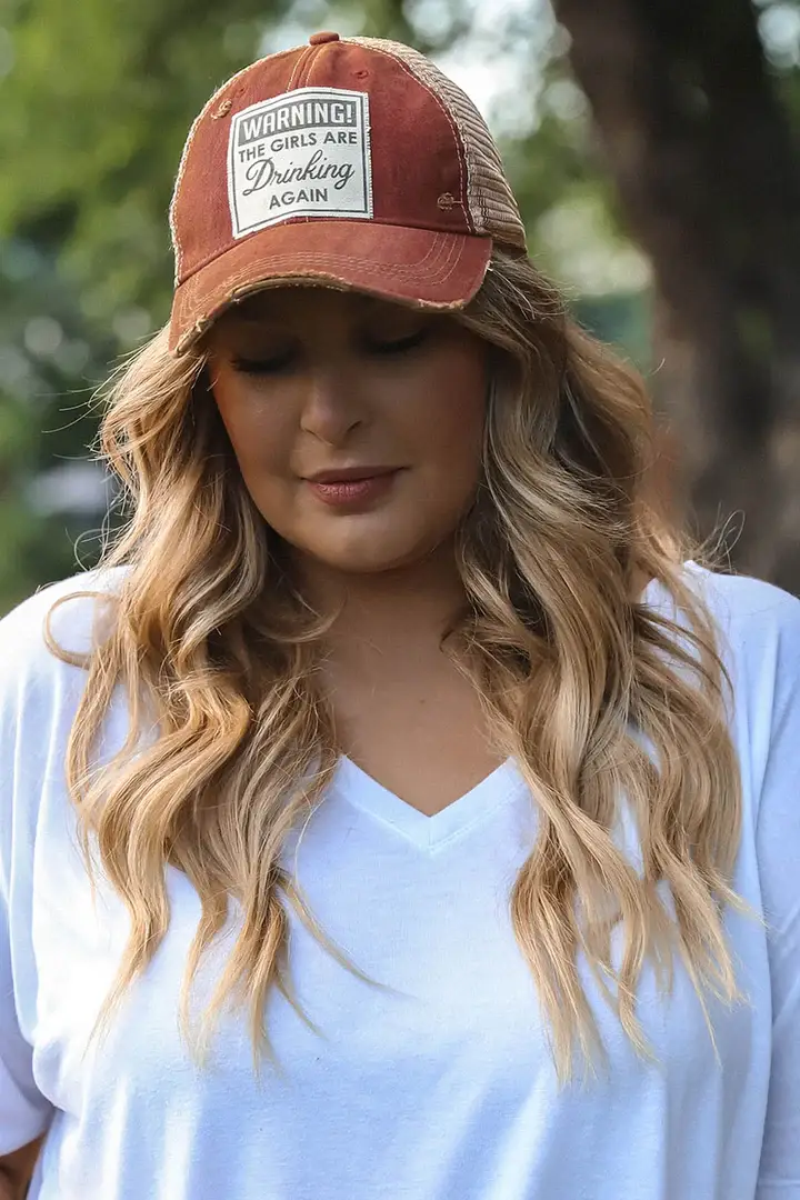 Vintage Life – wholesale Truckerkeps – Dam – Truckerkeps med vintageutseende « Warning The Girls Are Drinking Again »2