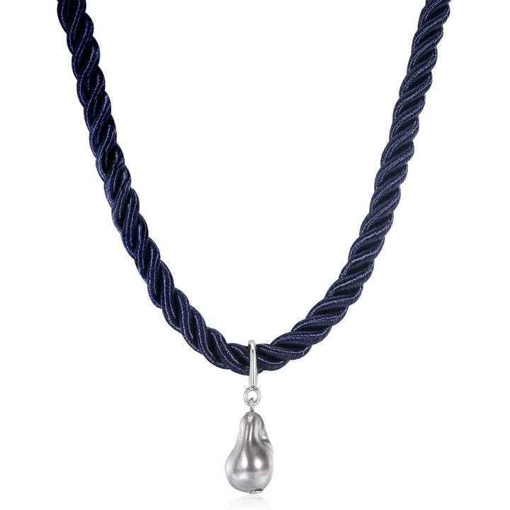 Luv AJ – wholesale Pendant/charm necklace – The Pearl Rope Necklace