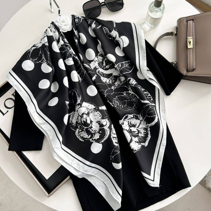 PEACH ACCESSORIES - Venta al por mayor Bufanda - Mujer - Pañuelo de Seda con Cuello de Lunares Florales F7763