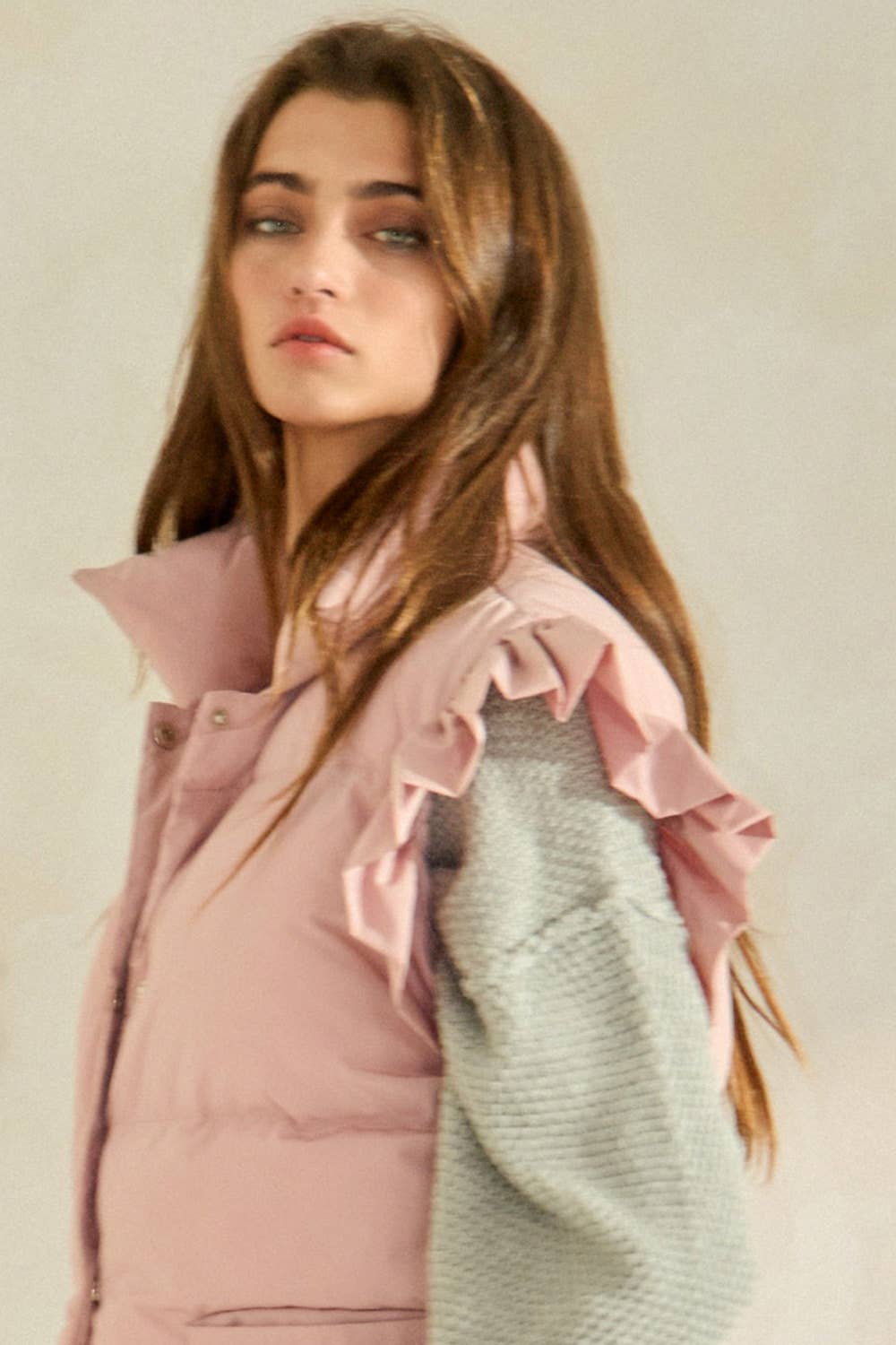 BUCKETLIST INC - Wholesale Outerwear Vest - Women's - IT1813 Ruffle Sleeve Down Vest9