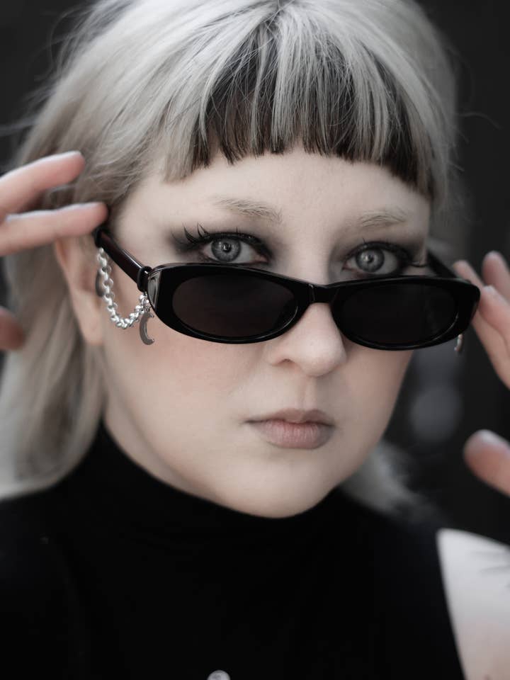 Faux Idol Lunettes de Soleil pour la vente par The Pretty Cult