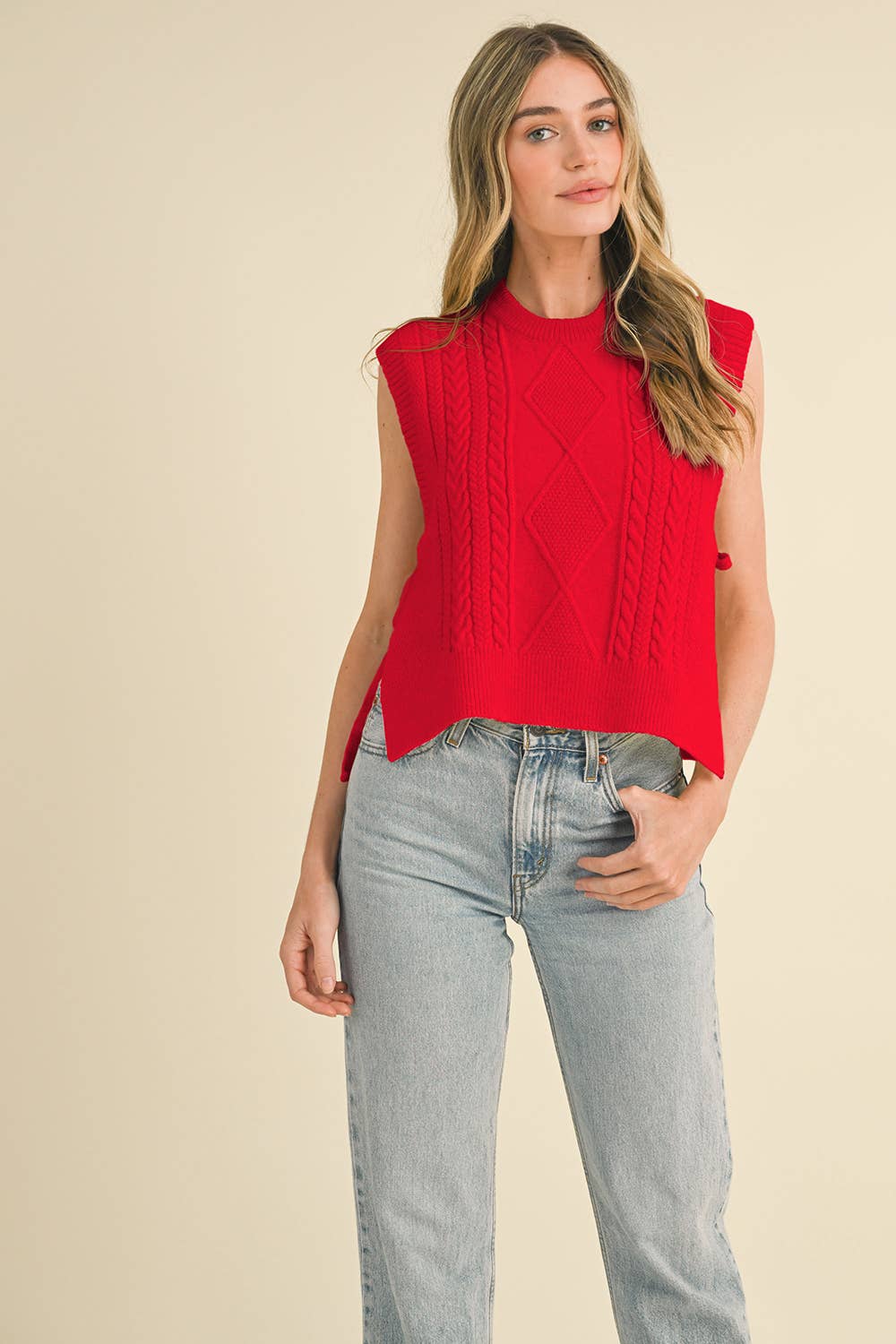 &MERCI - Wholesale Sweater Vest - Women's - CABLE KNIT SIDE TIE SWEATER VEST MSW1063721