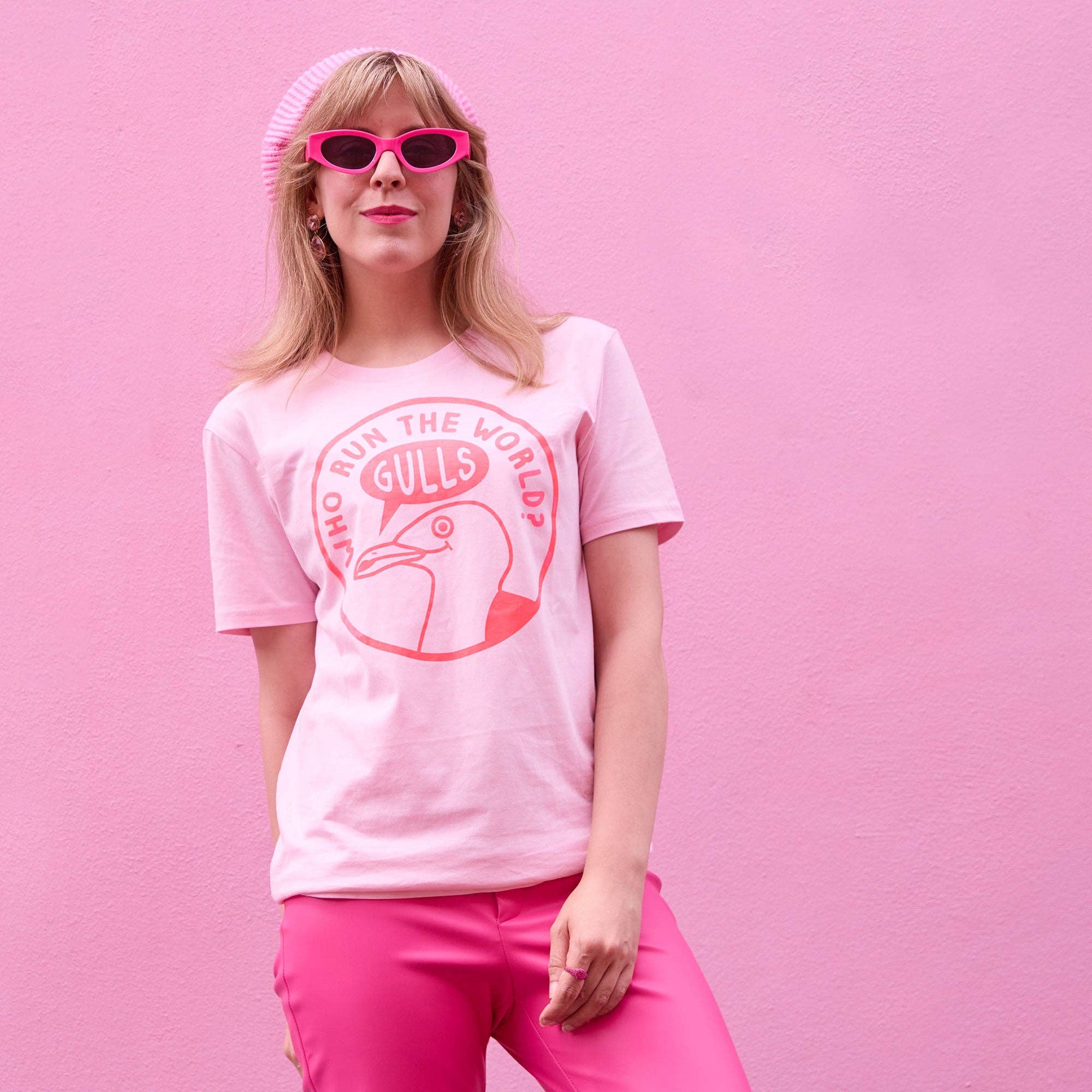 hello DODO - Wholesale Screen Printed T-Shirt - Women's - Who Run The World Gulls PINK Unisex T-shirt3
