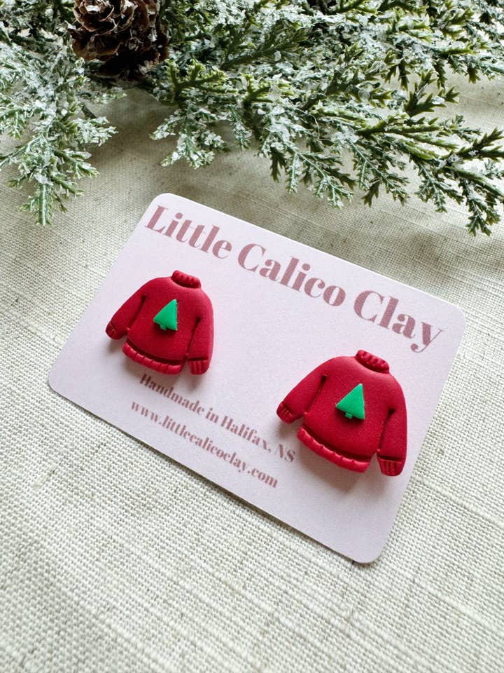 Ugly Sweater Studs | Ohrringe aus Polymerton für den Großhandel von Little Calico Clay