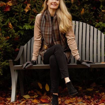 Patrick King Woollen Company – Cachecol - Mulher por atacado – Cachecol com bolso em tartan Mackenzie oficial de Outlander1