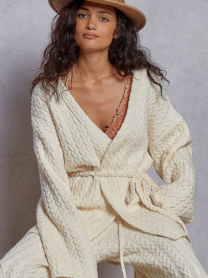 Cardigan à manches longues avec détail de cordon de serrage réglable pour la vente par Pol Clothing