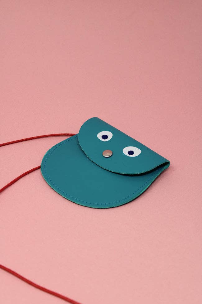 Ark Colour Design - Wholesale Coin Purse - Women's - Googly Eye String Purse1