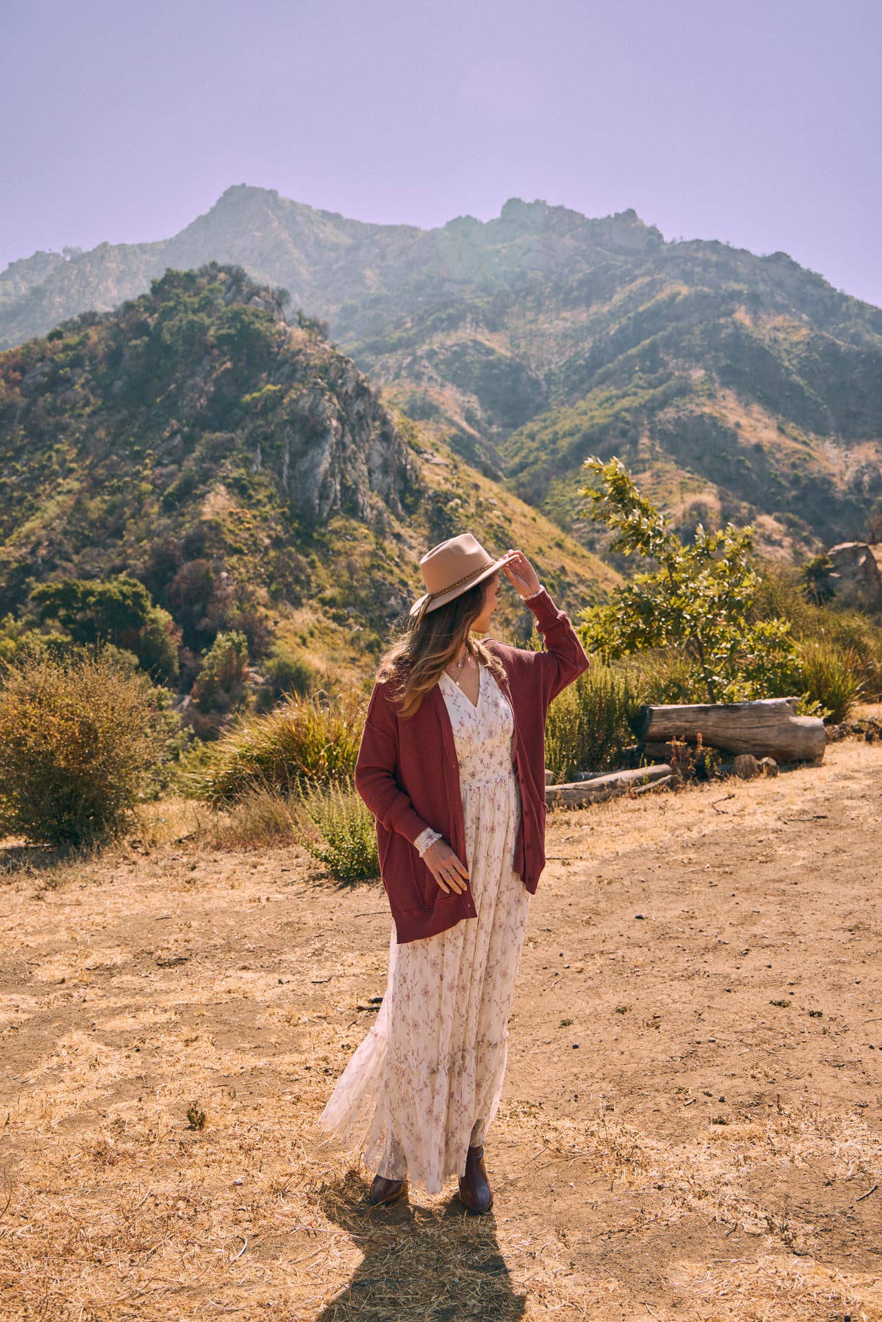 in february - Wholesale Cardigan - Women's - SLOUCHY CHARM BUTTON-DOWN CARDIGAN WITH CONTRAST WEAVE48