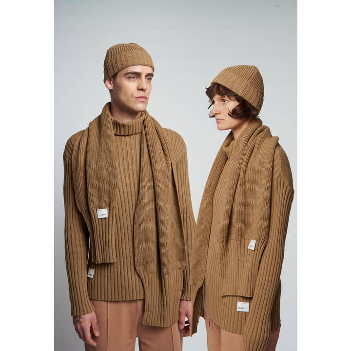 Brown knitted scarf SCAR made of pure organic cotton and other Purchase Wholesale scarpe cinesi. Free Returns & Net 60 Terms on Faire trending on Faire.