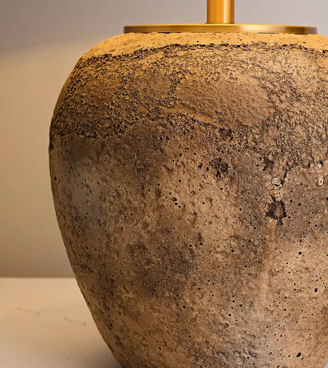 Delmar Decor - Wholesale Accent/Desk Lamp - Ceramic Lamp 2