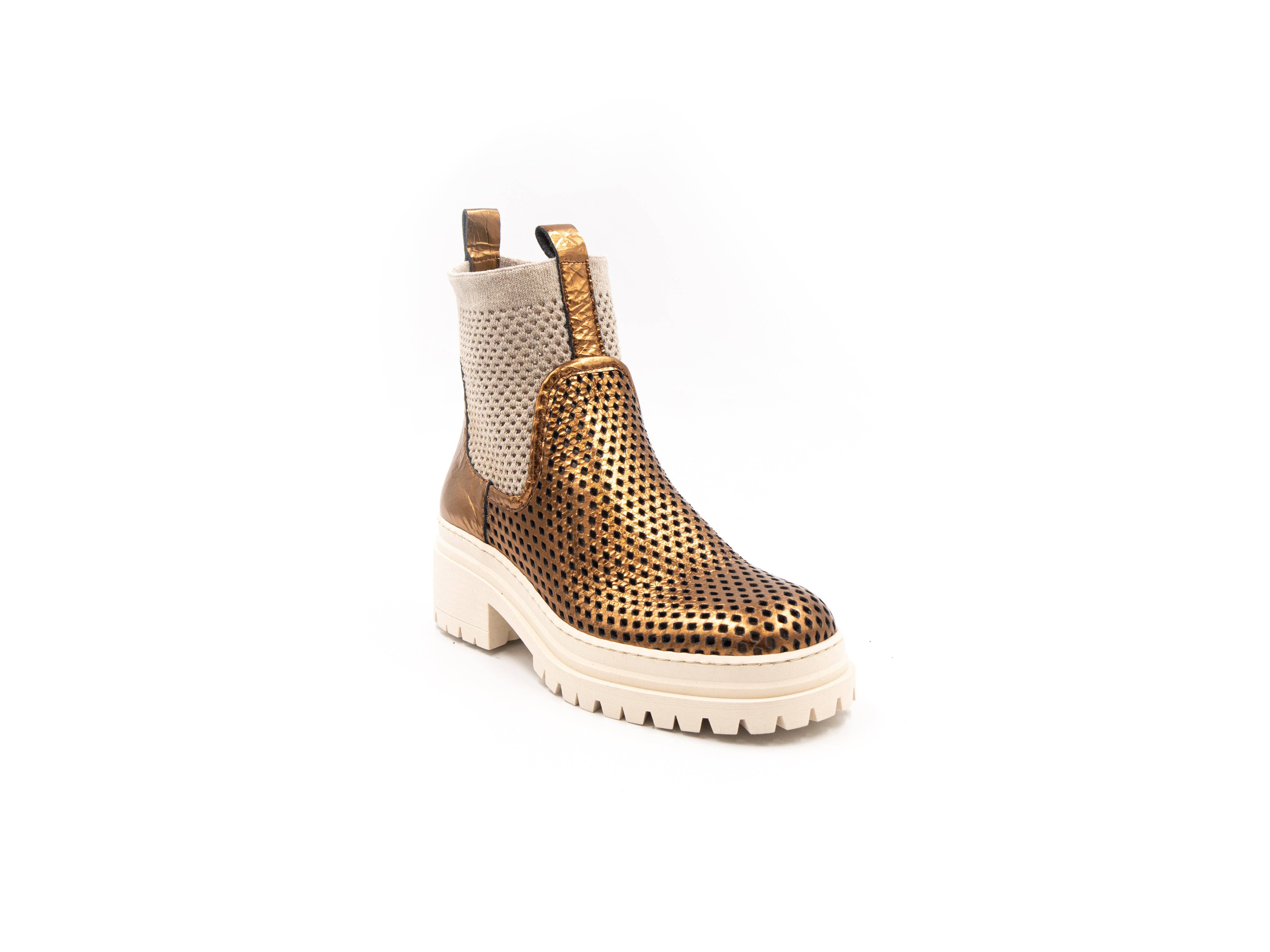 Casta - Wholesale Chelsea Boots - Women's - Fox1