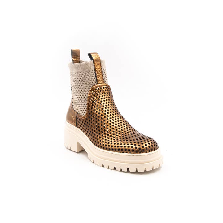 Casta - Wholesale Chelsea Boots - Women's - Fox1