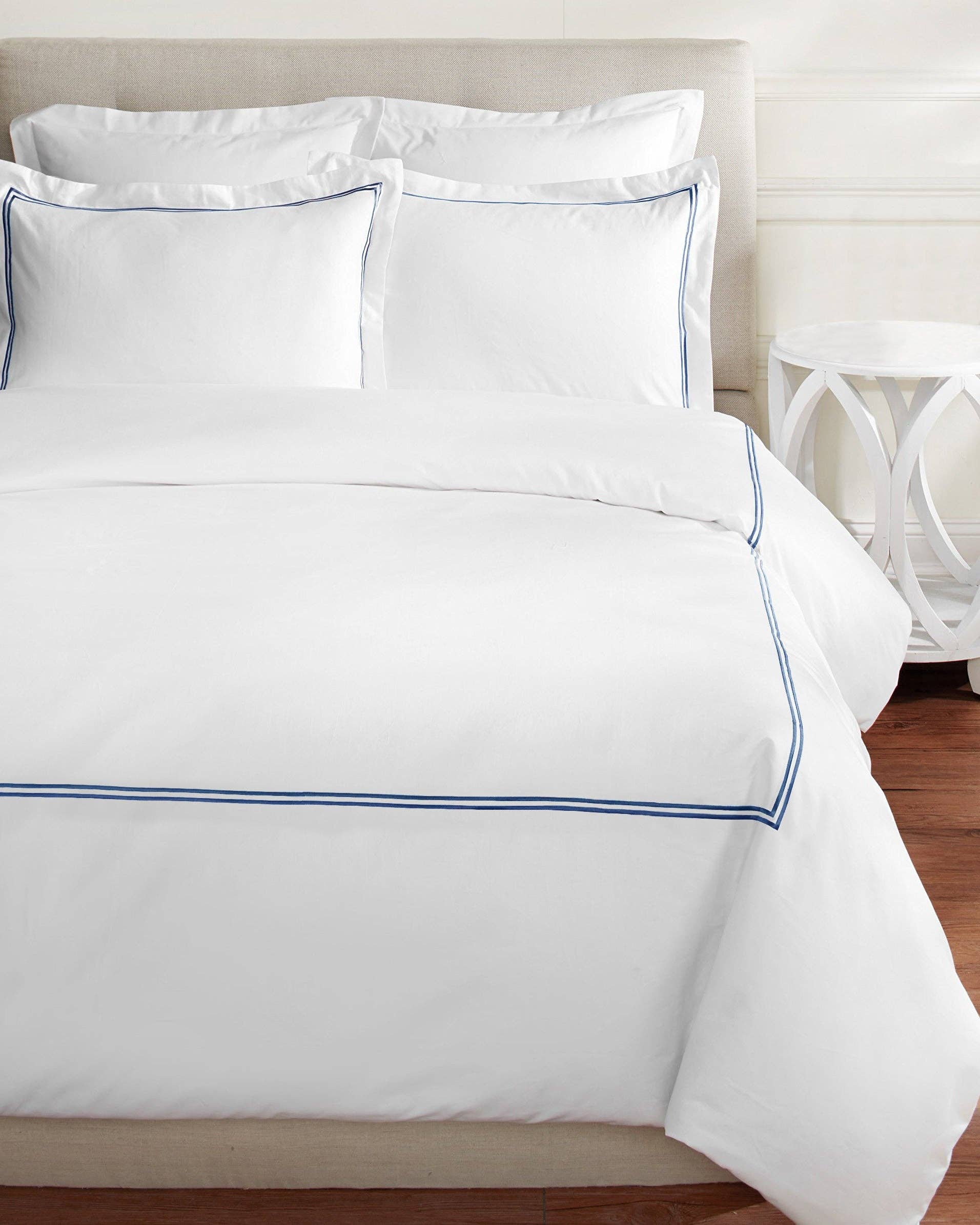 Mélange Home - Wholesale Duvet Cover - 600 Thread Count Double Stripe Embroidered Duvet Cover Set8