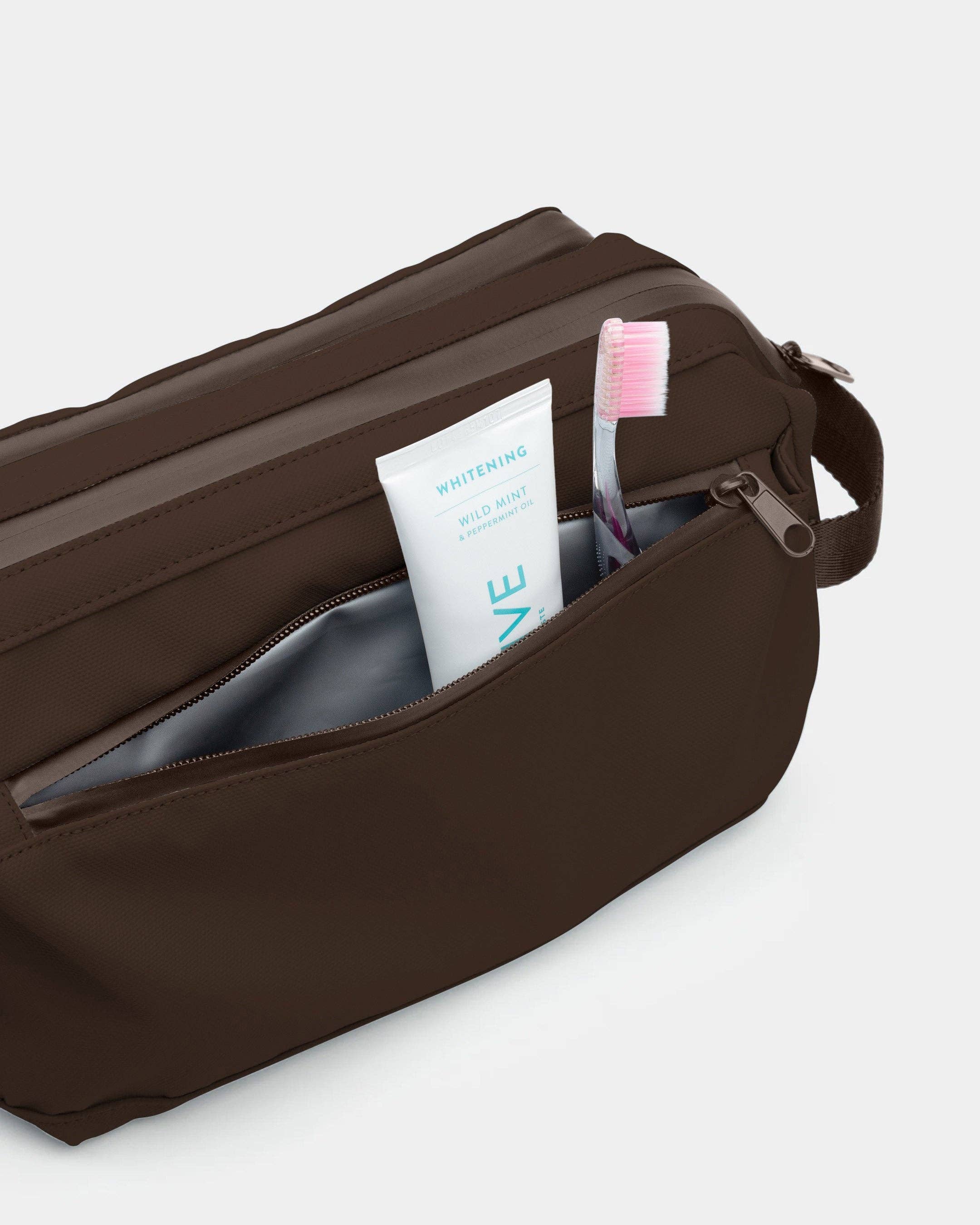 Portland Gear - Wholesale Toiletry Bag - Unisex - Cascade Kit38