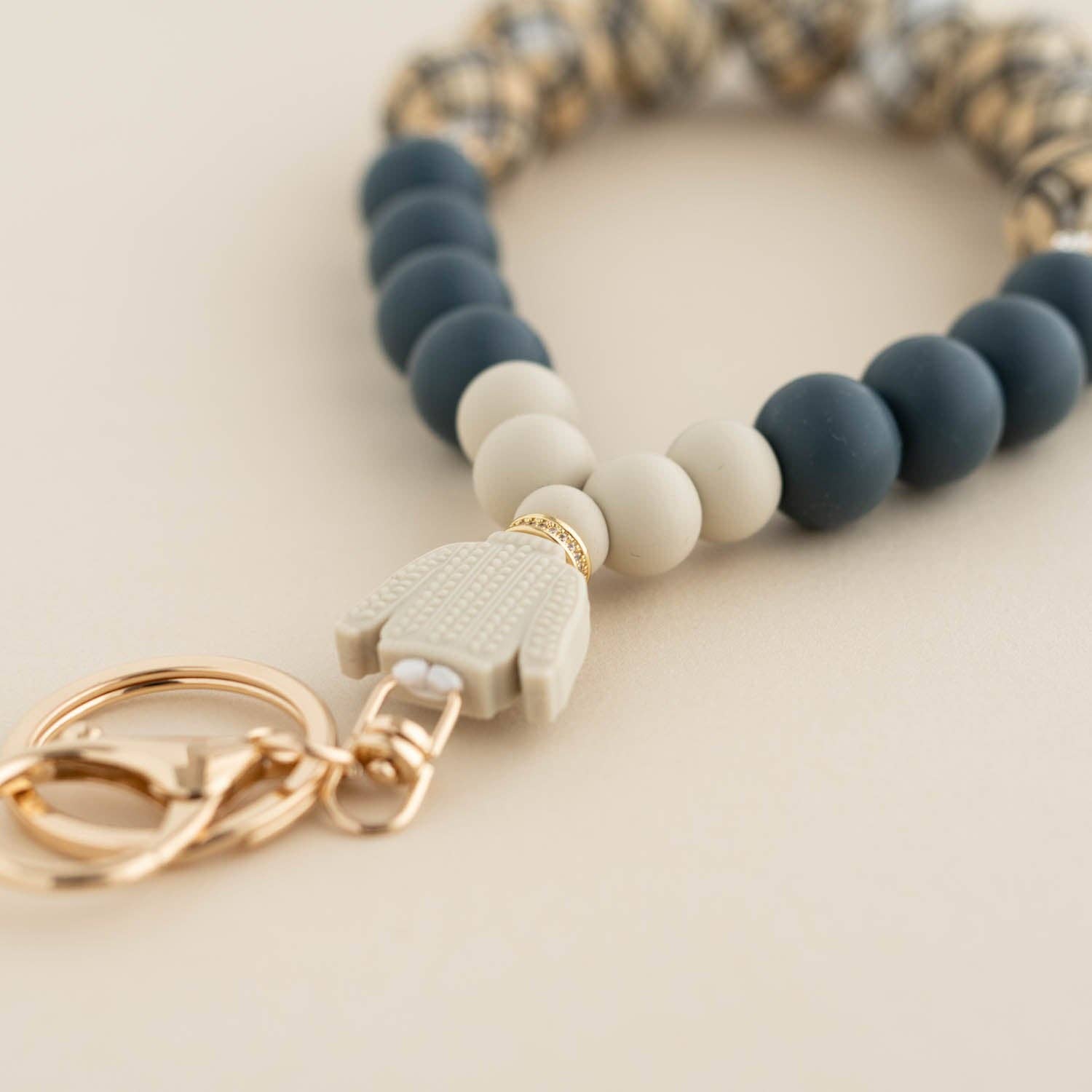 Cara & Co Silicone Craft Supply - Wholesale Craft Supplies - Sweater Silicone Focal Beads6