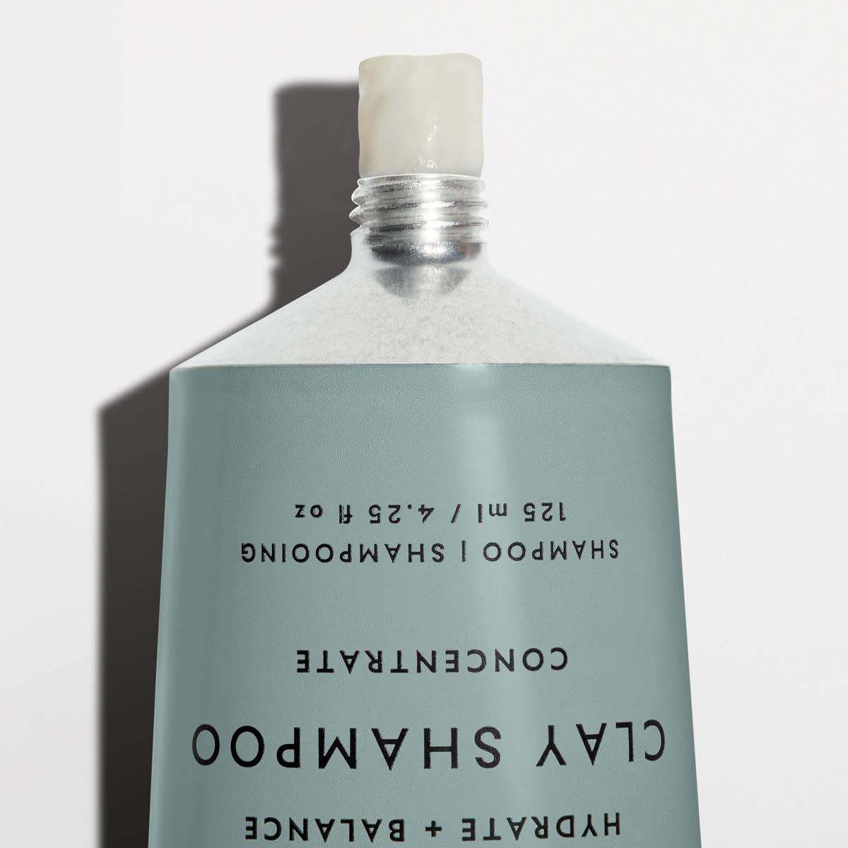 Refuge Hair - Vente Shampoings - SHAMPOING À L'ARGILE HYDRATANT + ÉQUILIBRANT1