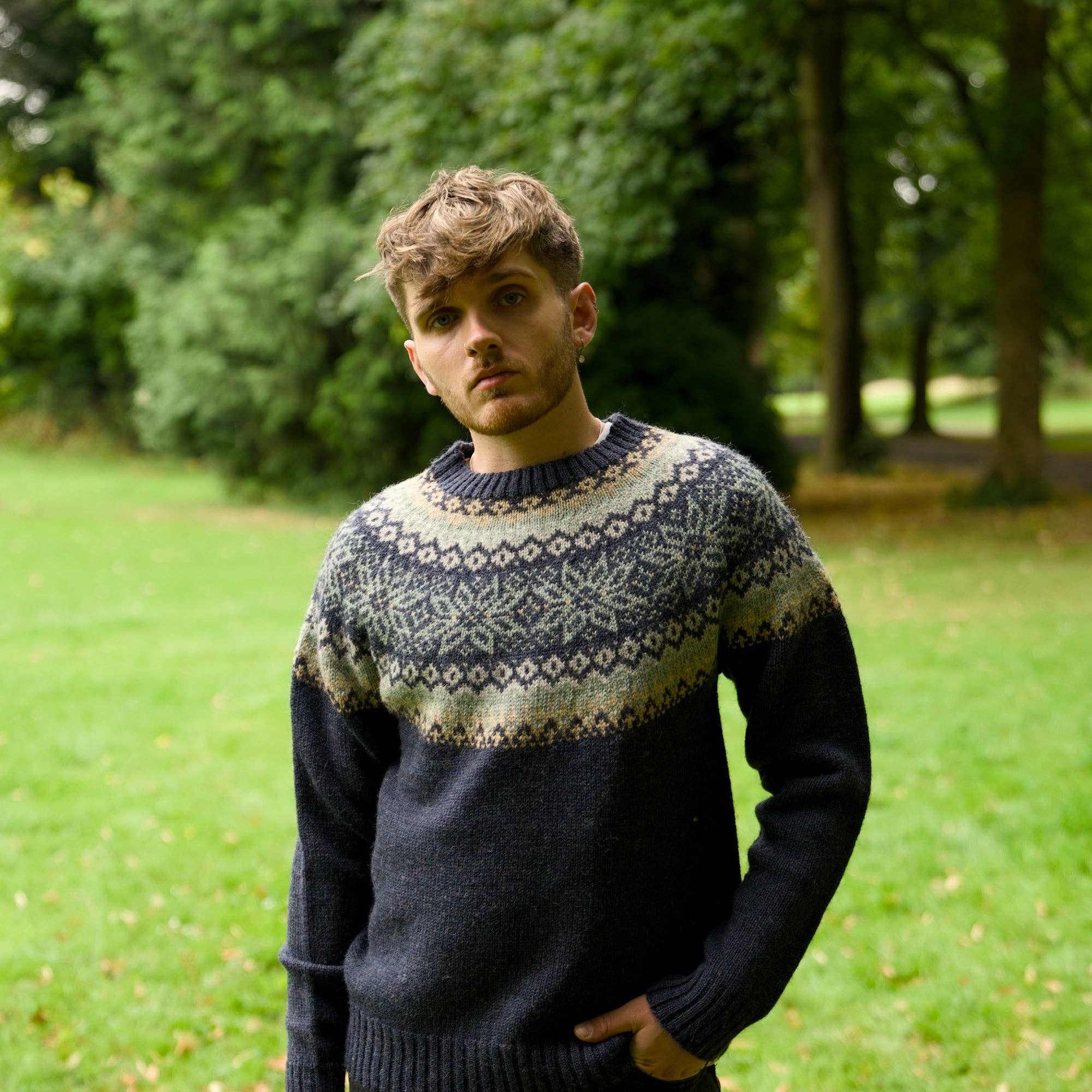 Mars Knitwear – wholesale Knitted jumper – Men′s – British Wool - Cobden - Denim9