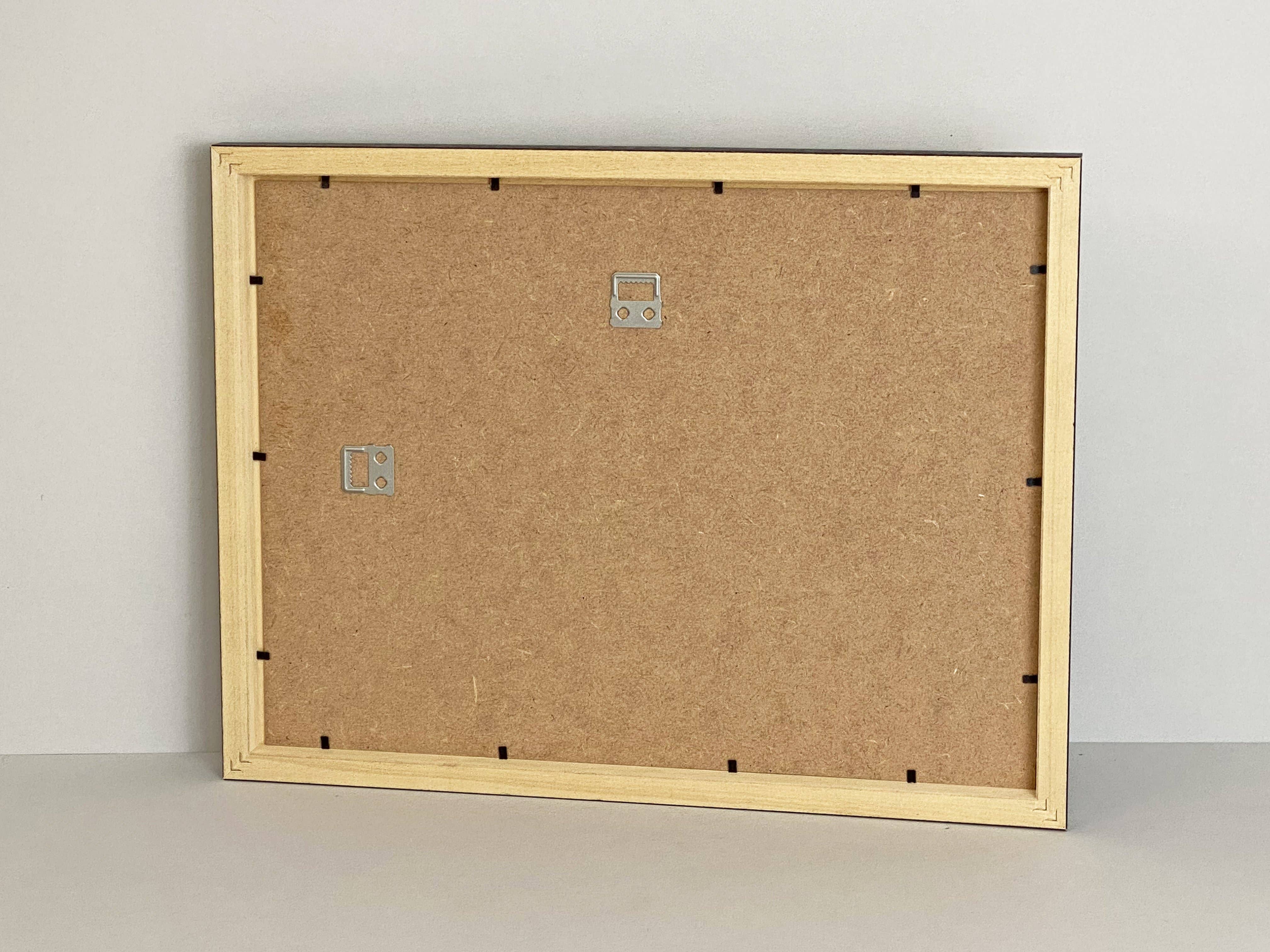 Photoframesandmore – wholesale Picture frame – 40x50cm Frame, Holds Eight 6x4" Photos. Multi Aperture Frame4