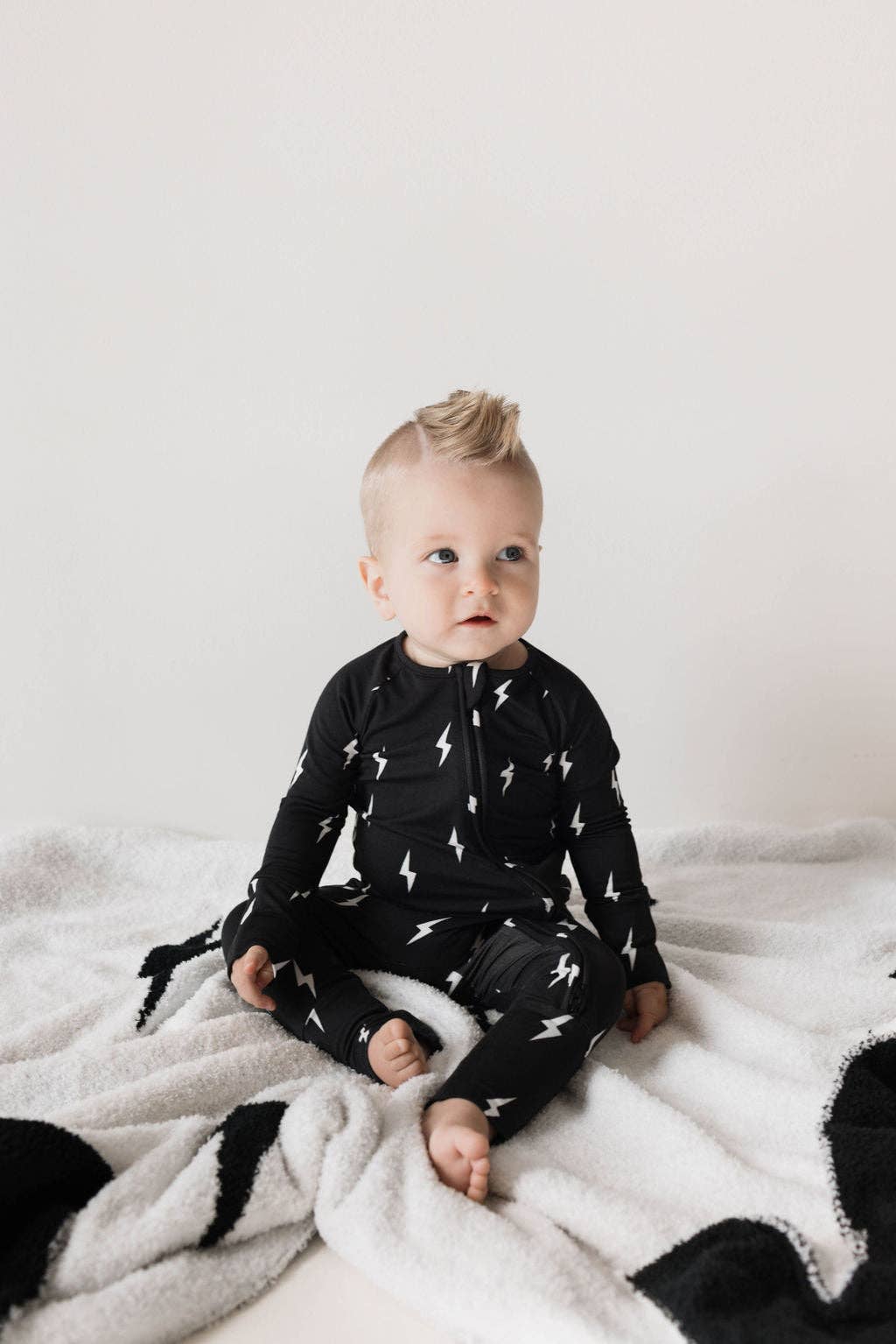 Forever French Baby - Wholesale Sleepsuit - Baby - Bamboo Zip Pajamas | Midnight Lightning Bolt4